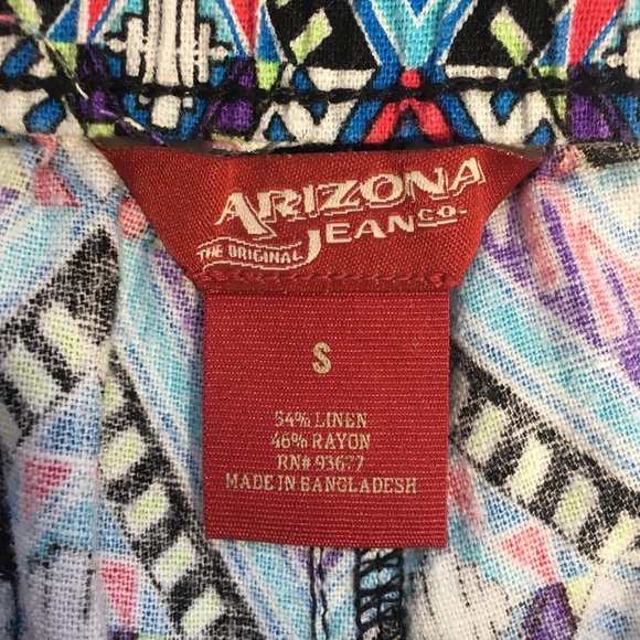 Arizona Jean Co. | Multicolor Tribal Print Shorts, Juniors Small - Picture 3 of 7